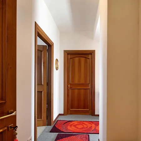 La Casa Di Heidi-appartamento Lidia Holiday home